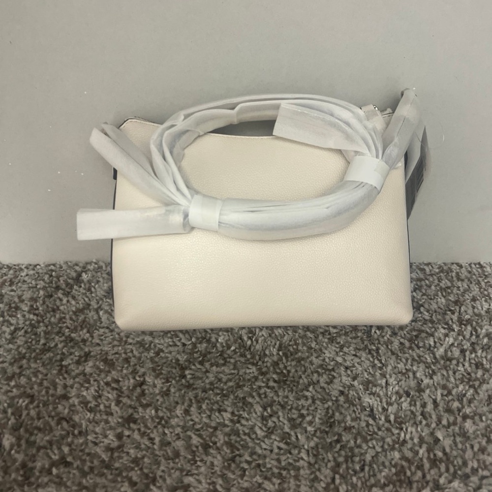 Kate Spade Ivory Crossbody Bag - Picture 2 of 8